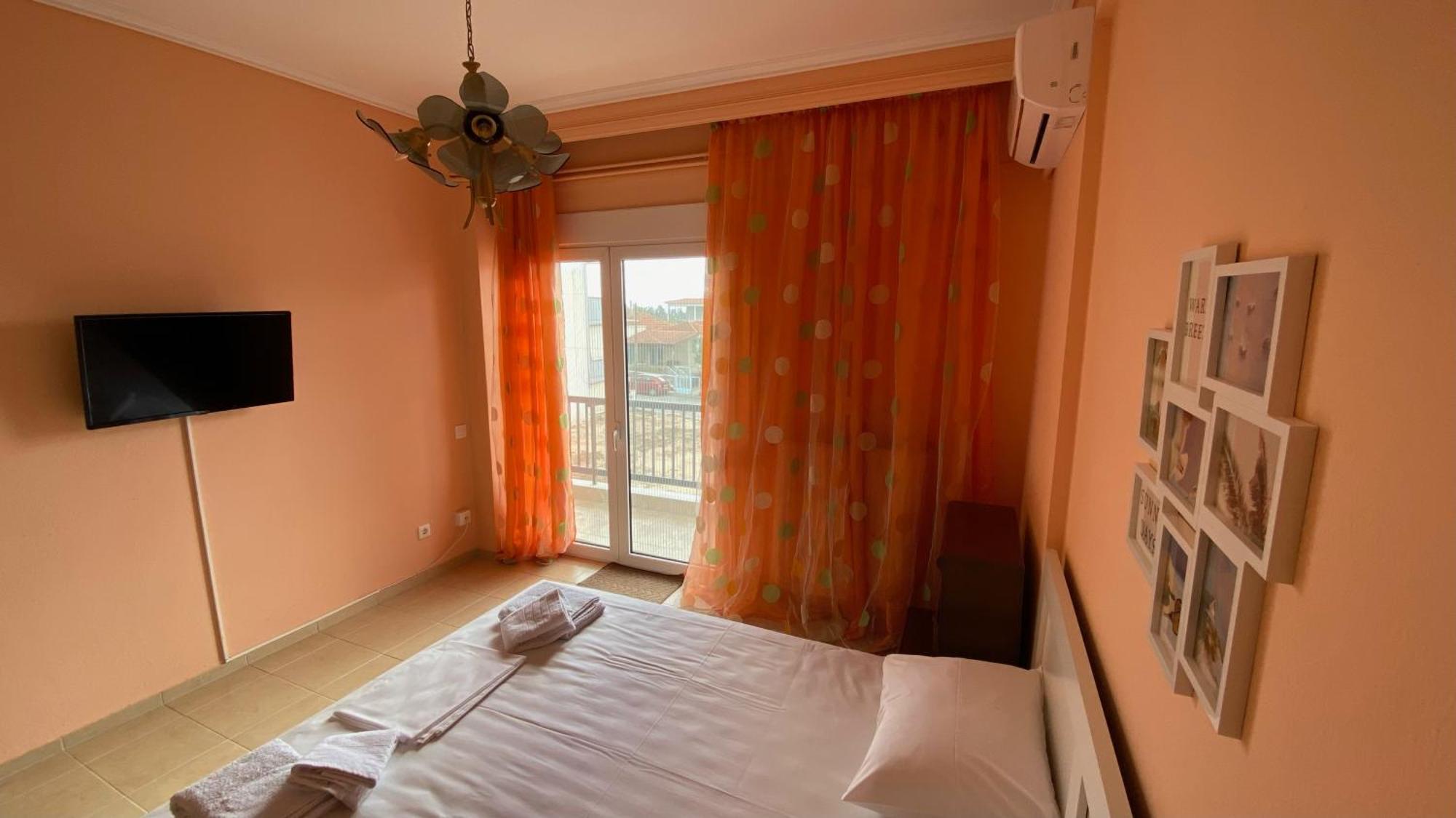 Family Apartment Неа-Муданія Екстер'єр фото